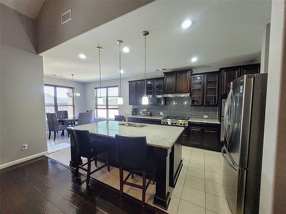 4th image of 5937 Trout Dr