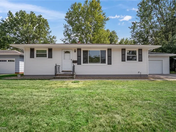 26919 Westwood Ln, Olmsted Township, OH 44138