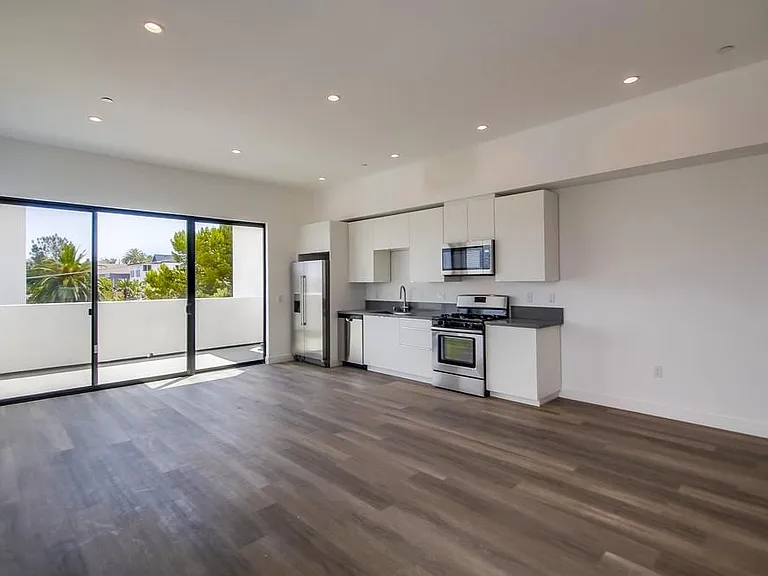 4021 Georgia St #9 — Photo 19