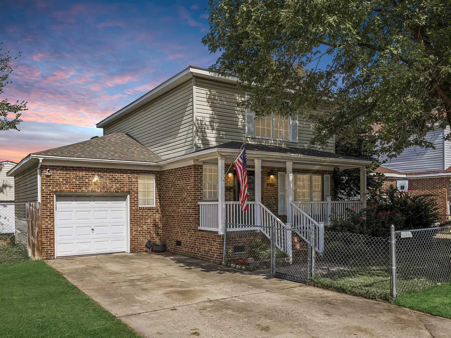 4 bed, 2080 sqft, $2,400 — Photo 1