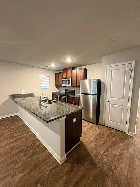 806 Carlton Pointe Drive - 1 — Photo 3