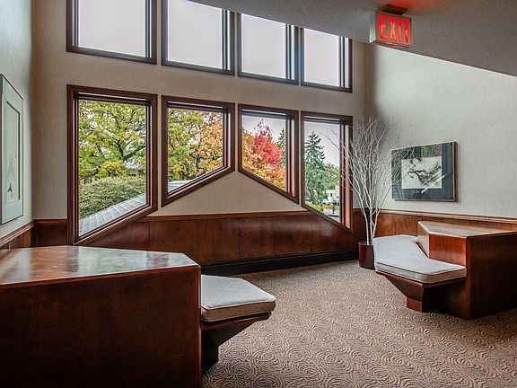 4th image of 5501 Village Dr APT 203