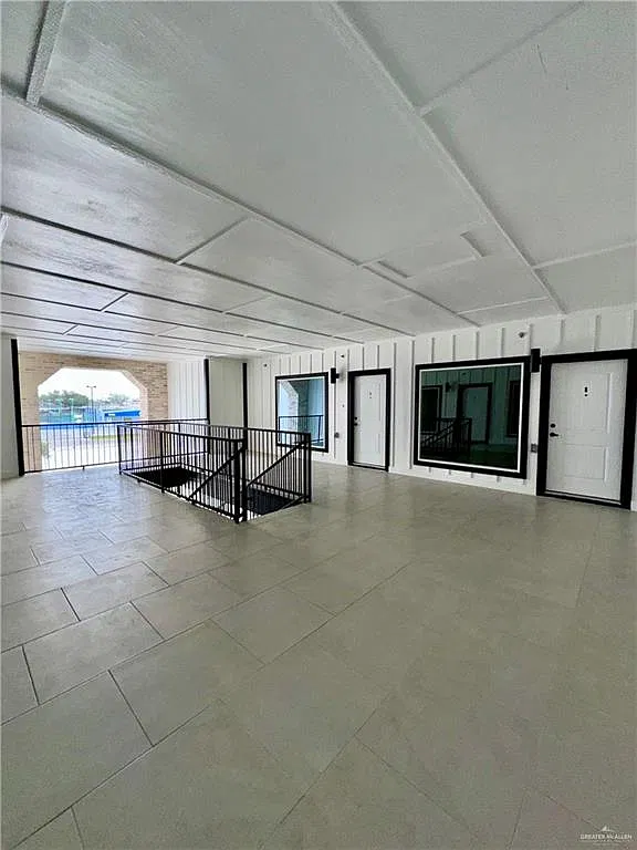 Building Photo - 716 Ragland St #8