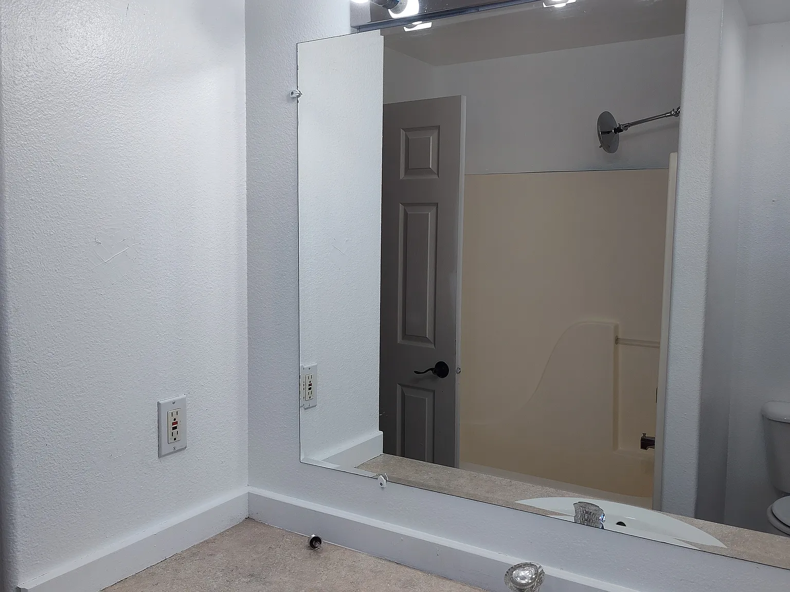 Costich Condo — Photo 4