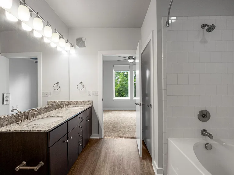 1900 Barton Springs Rd #4017 — Photo 23