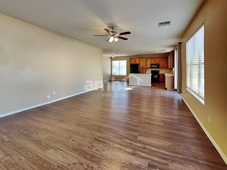 3708 S 100th Gln — Photo 6