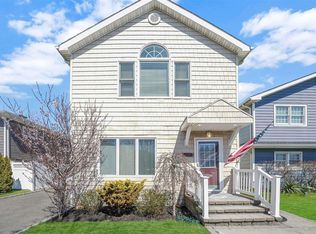 335 E Harrison St, Long Beach, NY 11561