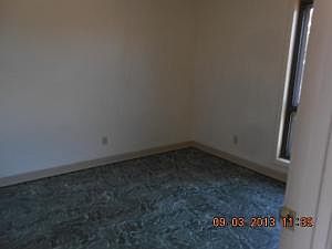 4th image of 442 Salazar Ct SE
