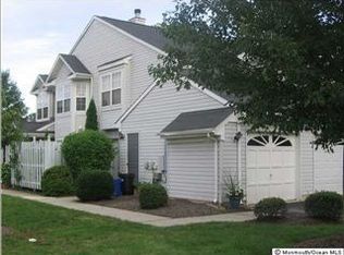 2 Lamberson Ct, Sayreville, NJ 08872