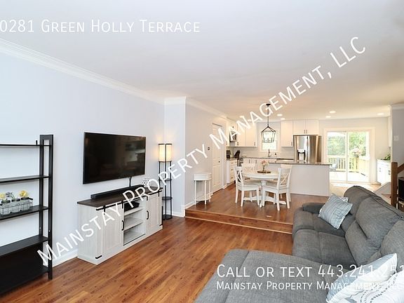 3rd image of 10281 Green Holly Ter