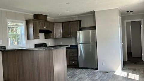 Colonial Oaks — Photo 14