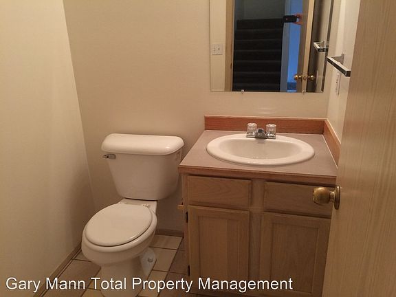 5th image of 1228 W Columbia Ave #A