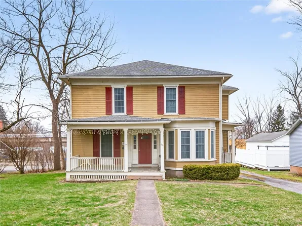 66 2nd St, Geneseo, NY 14454