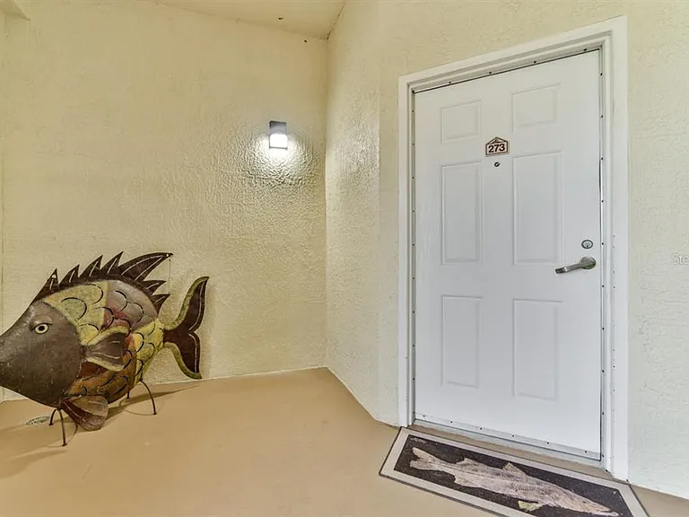 273 Middle Way #G — Photo 9