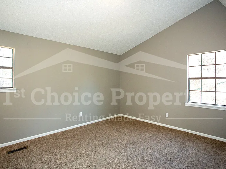 118 Fox Hollies Blvd — Photo 7