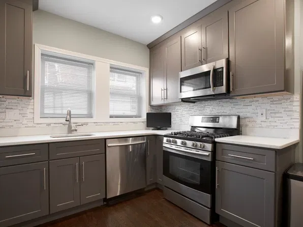 116 Milton Ave Floor 2, Dorchester Center, MA 02124