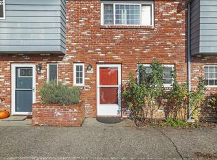 1410 NE Hogan Dr, Gresham, OR 97030