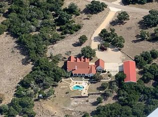 201 Honor Dr, Kerrville, TX 78028