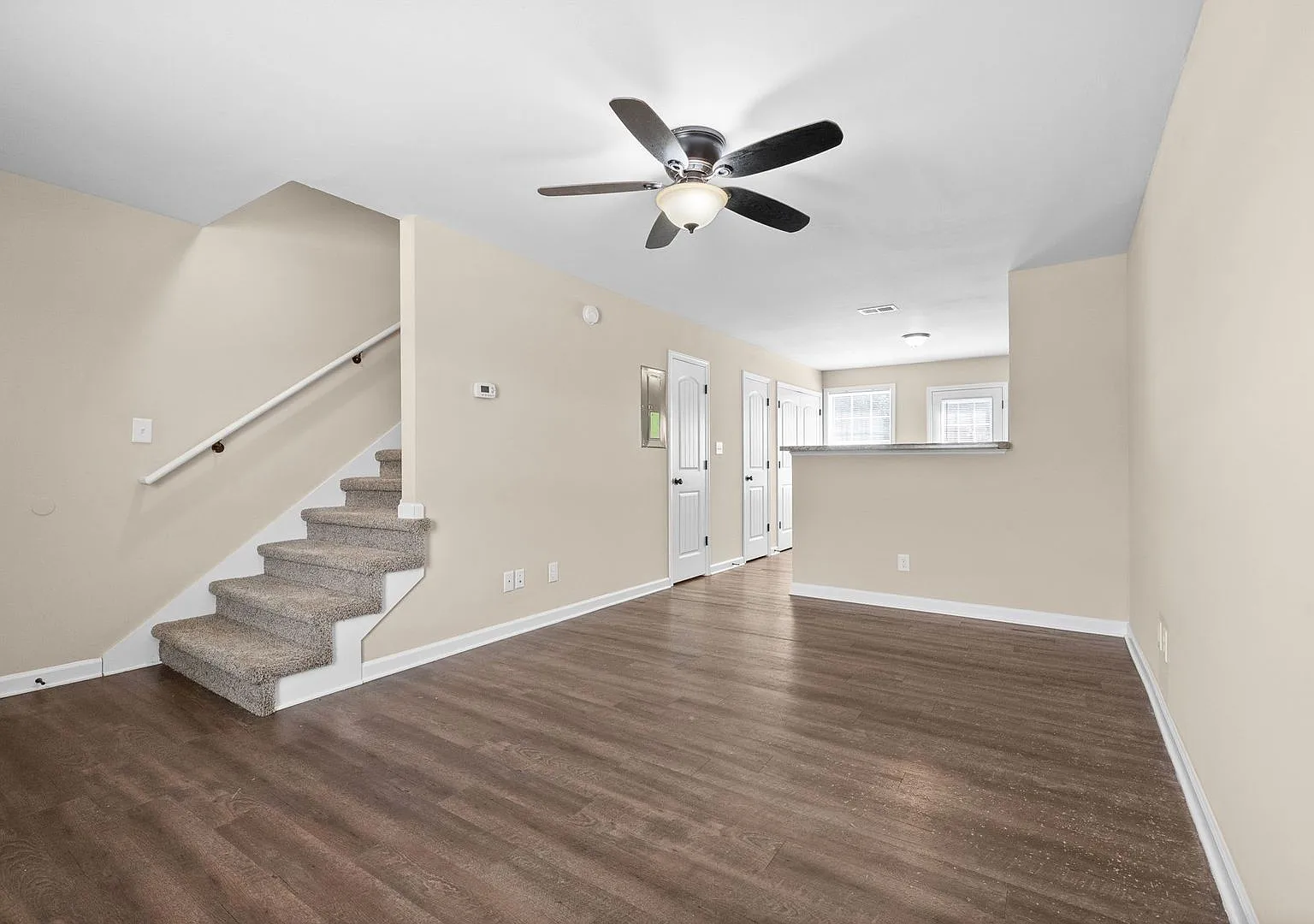 Appleton Dr - 614 (x4) — Photo 4