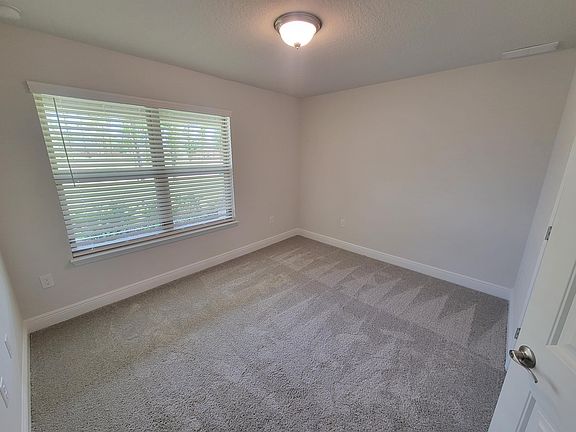 2nd image of 5979 Parsonage Cir
