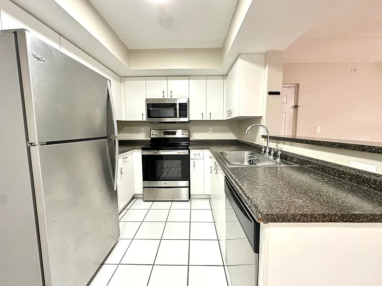 5560 NW 61st St #713 — Photo 29