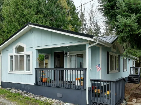 1448 Graham Drive, Camano Island, WA 98282