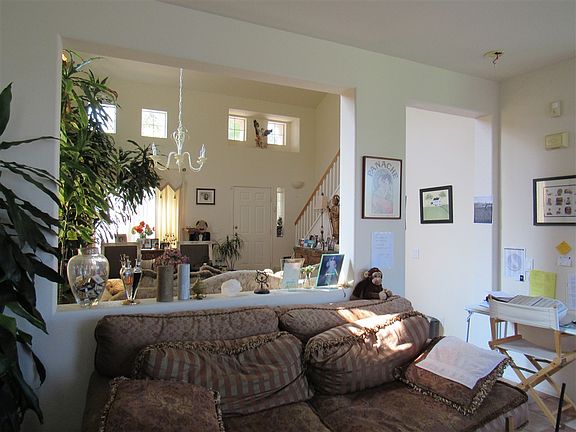 4th image of 1022 Plaza Narisco