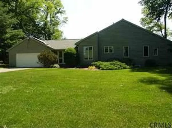 109 Sugar Hill Rd, Rexford, NY 12148