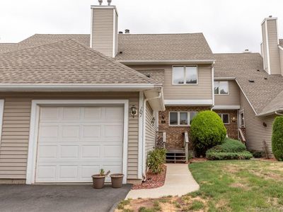 101 Steeplechase Dr, Newington, CT, 06111