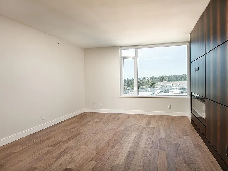 210 Salter St #802 — Photo 4