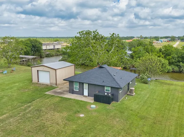 5131 County Road 868e, Brazoria, TX 77422