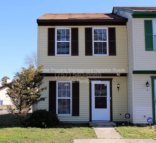 1 Peachtree Ct Photo 1