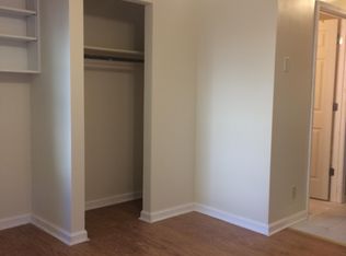 1017 Grove St #H, Charlottesville, VA 22903