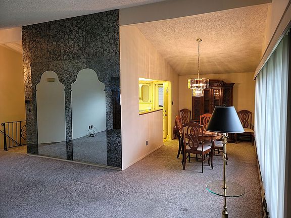 Living room & Dining room 