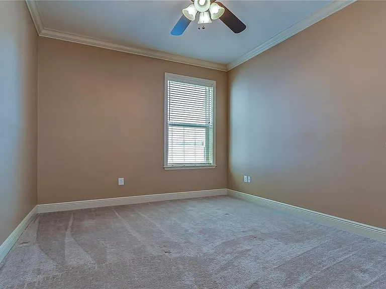 19391 Long Lake Ranch Blvd — Photo 15