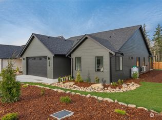 2870 Hazelwood Dr, Blaine, WA