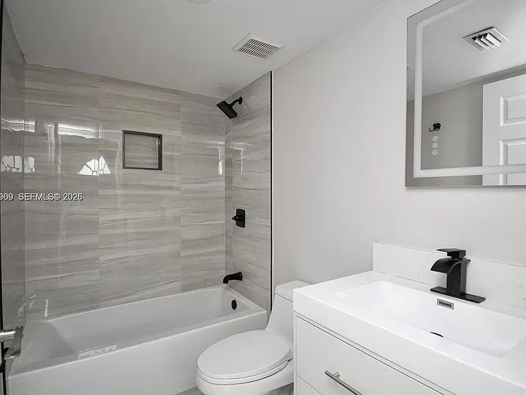 4240 Village Dr #B — Photo 10