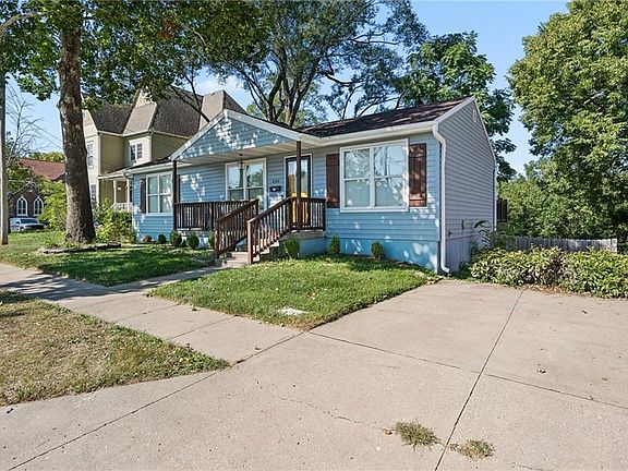 2nd image of 408 N Water St