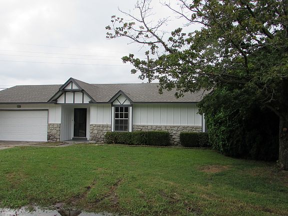 2nd image of 11824 S 272nd East Ave