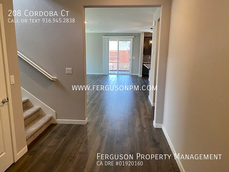 208 Cordoba Ct — Photo 2