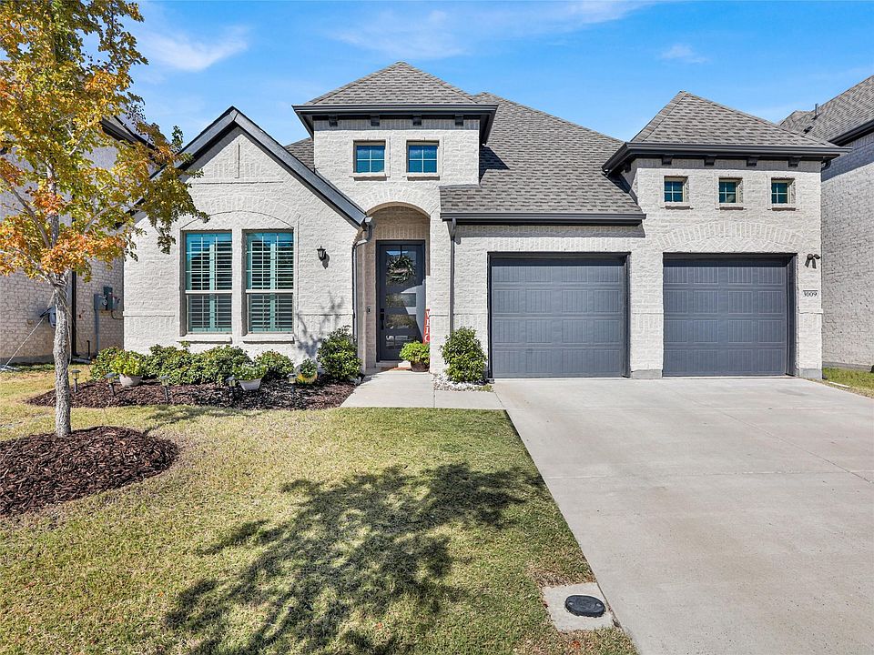 1st image of 3009 Hobbs Ln