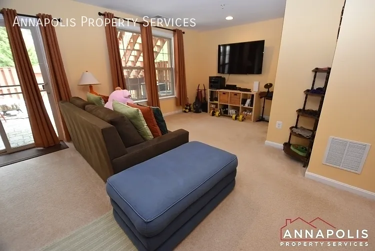 806 Nancy Lynn Ln — Photo 9