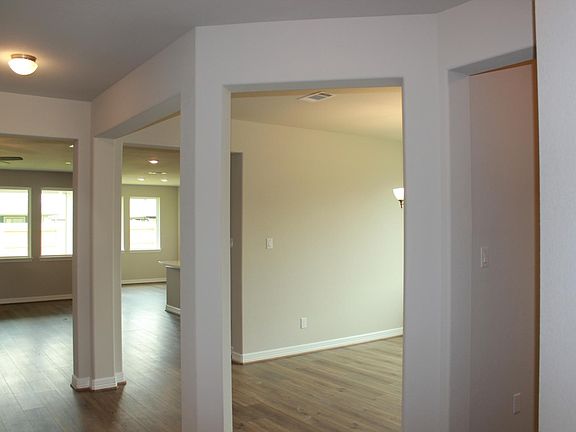 5th image of 2614 Settler Hill Dr