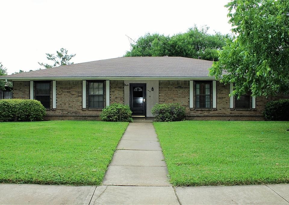 1st image of 1416 Somerset Pl