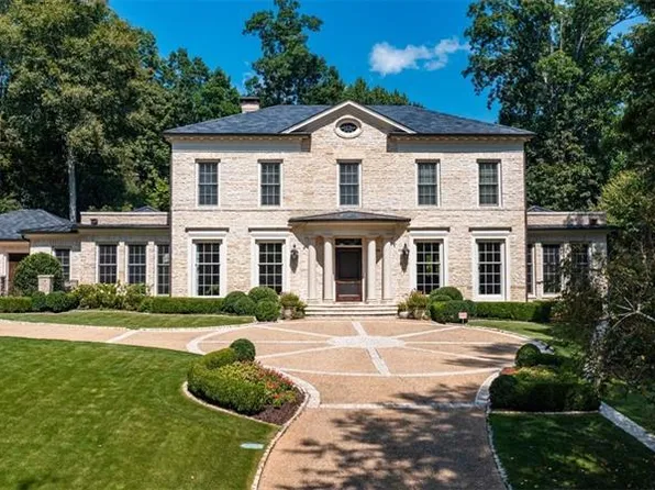 3270 W Paces Park Dr NW, Atlanta, GA 30327