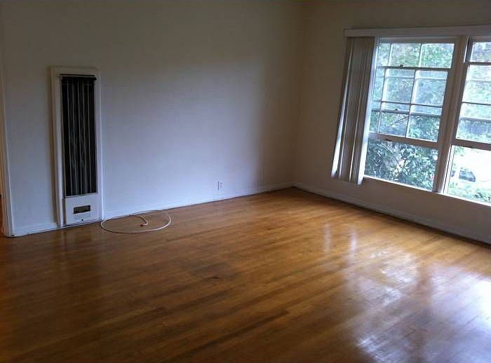 Entry/Family Room