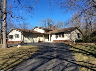 S12W31616 Glacier Pass, Delafield, WI 53018
