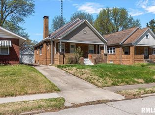 2417 S 6th St, Springfield, IL 62703