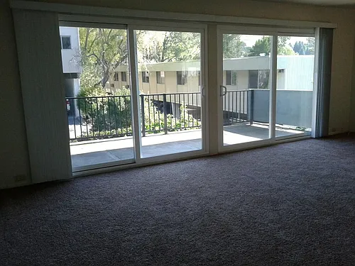 2101 Donald Dr #27 Photo 1