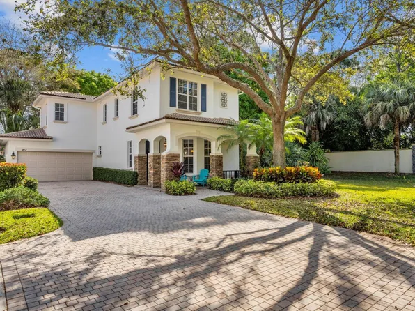 412 Pumpkin Drive, Palm Beach Gardens, FL 33410